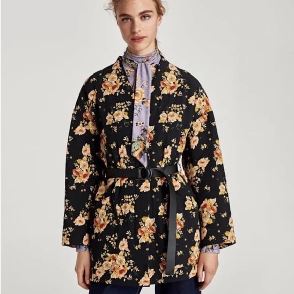 ZARA Quilted Floral Jacket Coat Size M-L - Picture 1 of 15